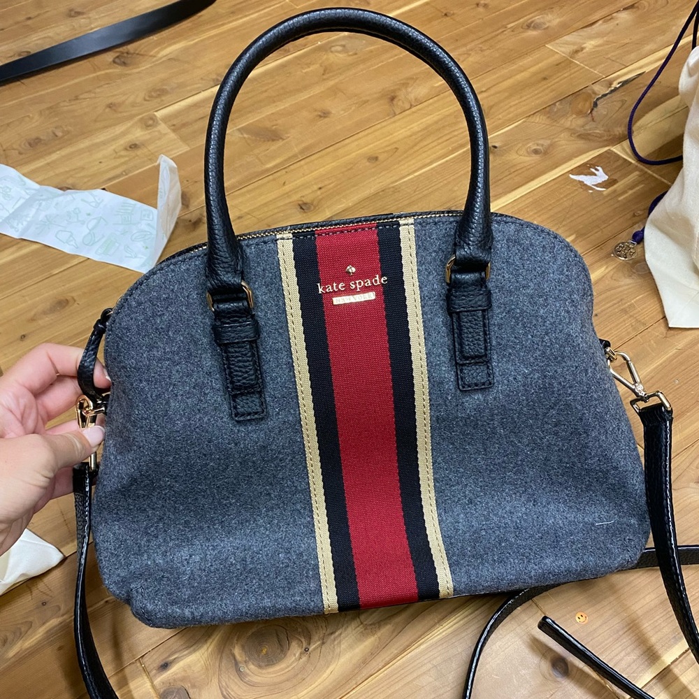 Kate Spade Purse Bag w/ dust bag and adjustable strap